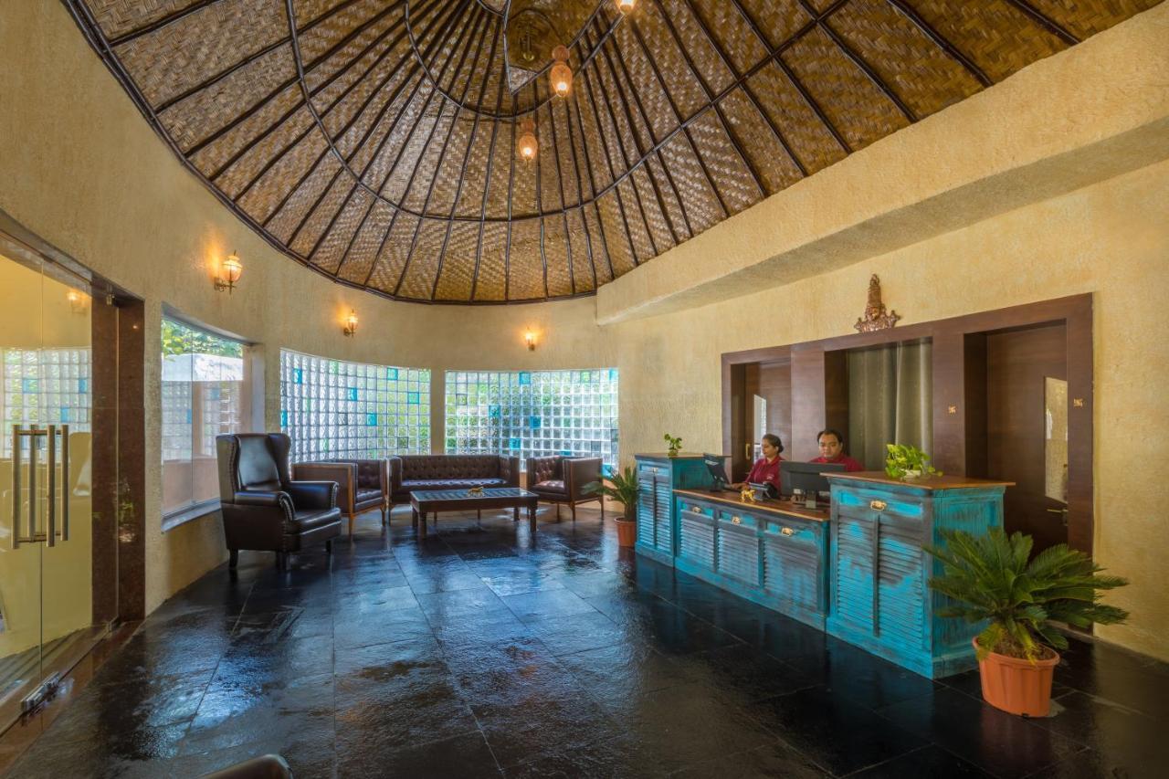 Hotel Sterling Padam Pench Khawāsa Esterno foto