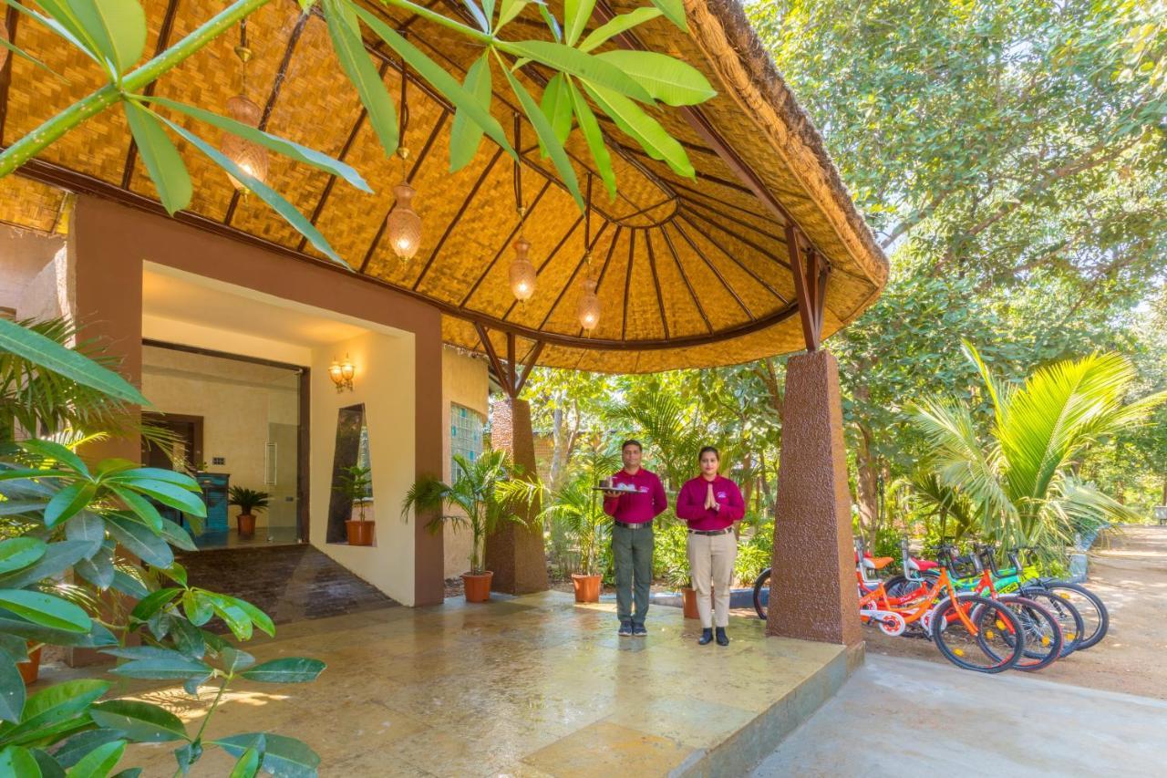 Hotel Sterling Padam Pench Khawāsa Esterno foto