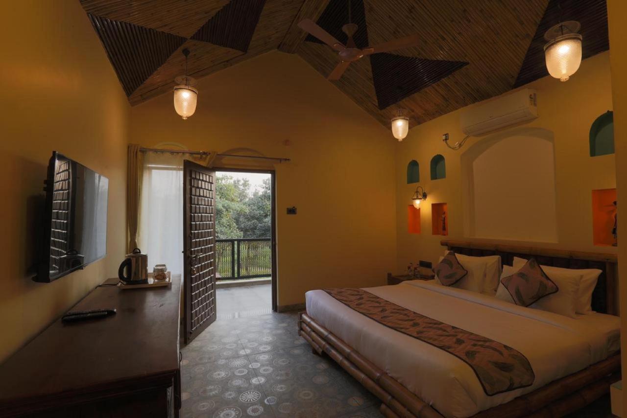 Hotel Sterling Padam Pench Khawāsa Esterno foto