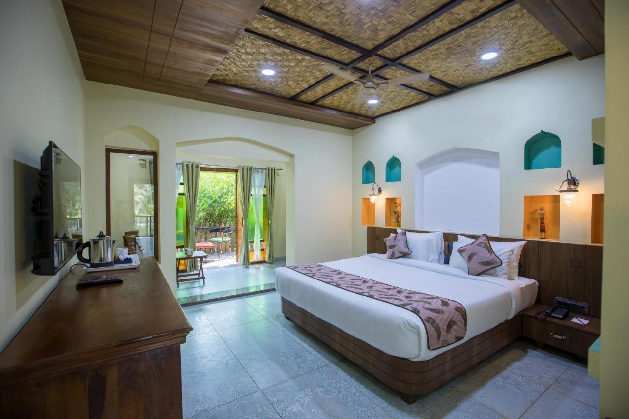 Hotel Sterling Padam Pench Khawāsa Esterno foto