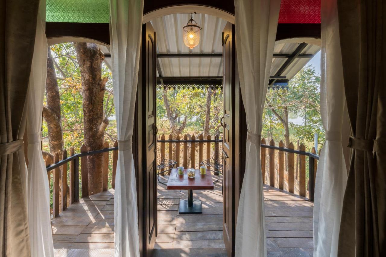 Hotel Sterling Padam Pench Khawāsa Esterno foto