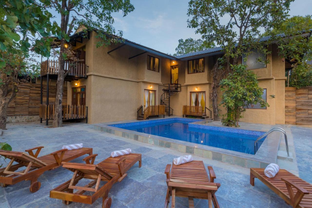 Hotel Sterling Padam Pench Khawāsa Esterno foto