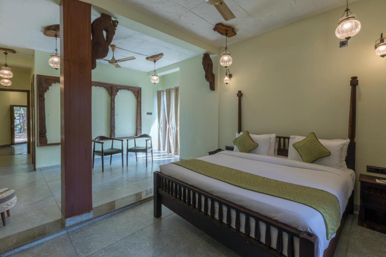 Hotel Sterling Padam Pench Khawāsa Esterno foto