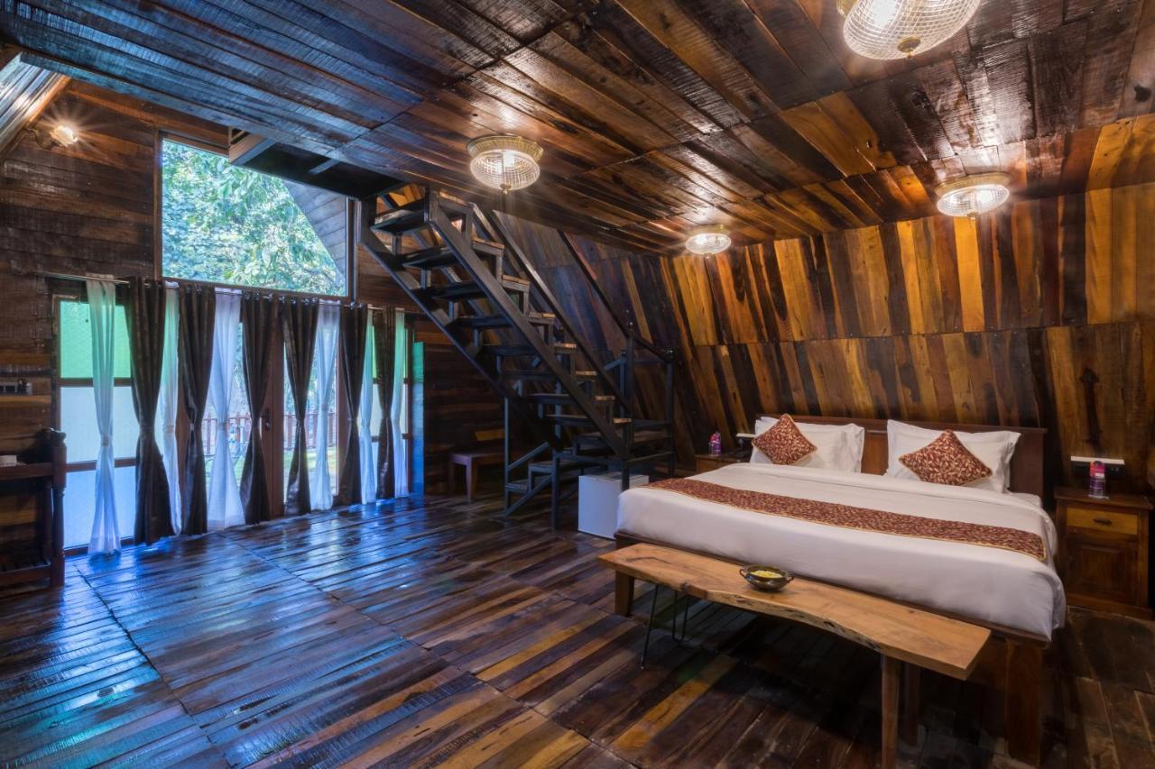 Hotel Sterling Padam Pench Khawāsa Esterno foto