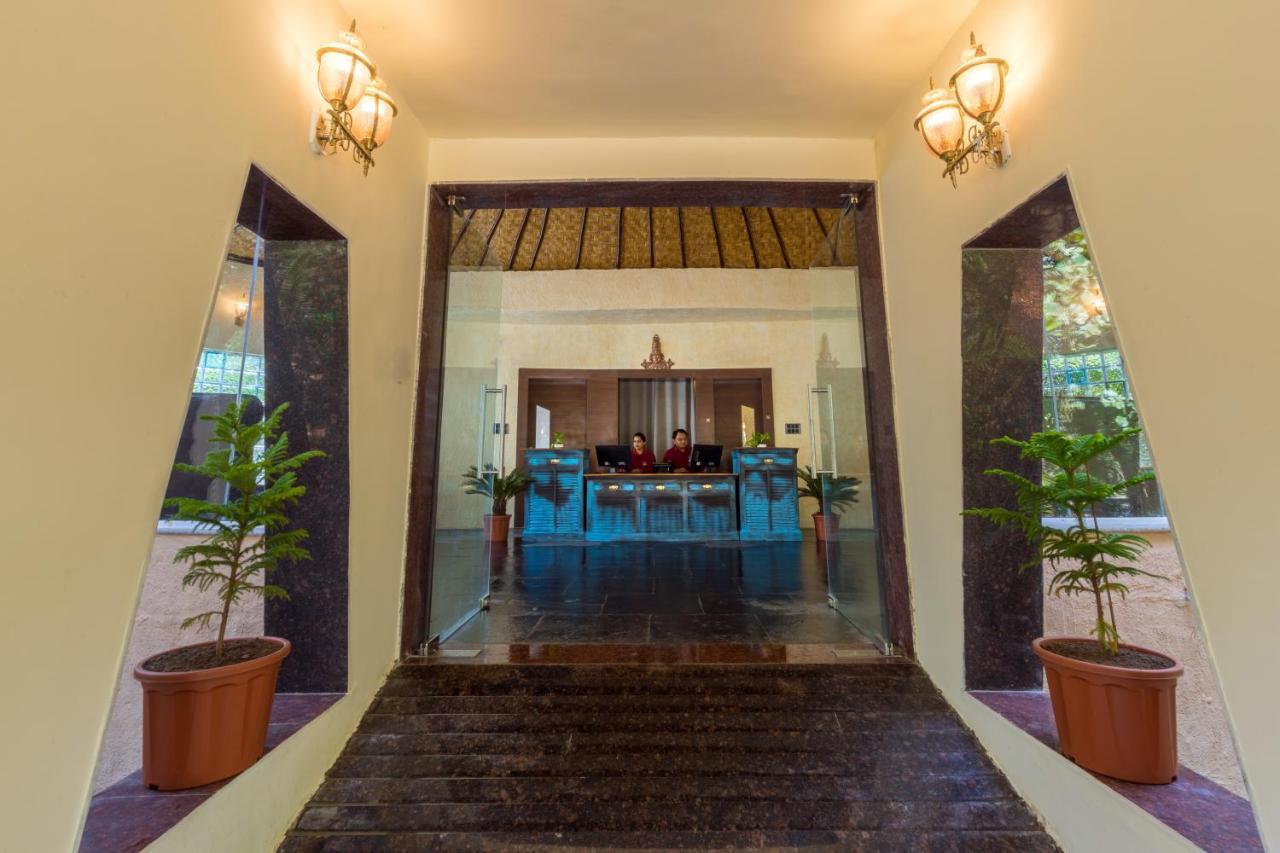 Hotel Sterling Padam Pench Khawāsa Esterno foto