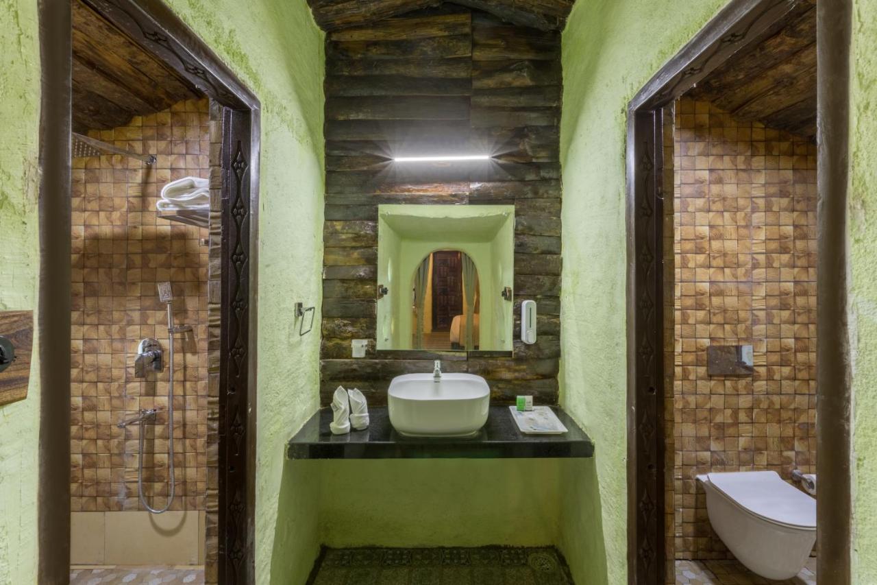 Hotel Sterling Padam Pench Khawāsa Esterno foto