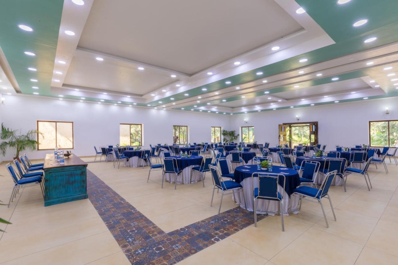 Hotel Sterling Padam Pench Khawāsa Esterno foto